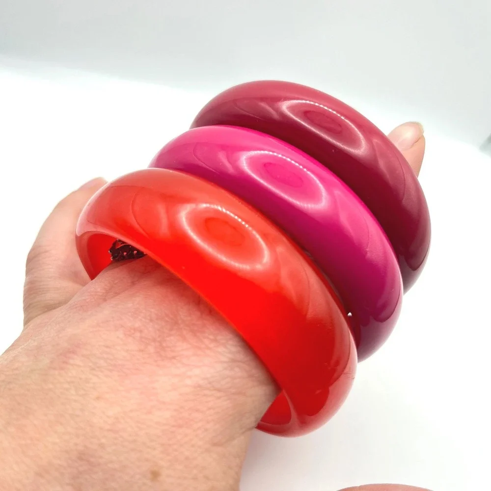 Set of 3 Red Chunky Dome Bangle Bracelets Resin Acrylic Stackable Retro Style